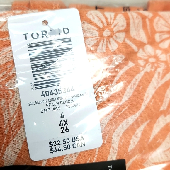❤️NWT VINTAGE TORRID TEE - SKULL FLORAL RELAXED FIT DOLMAN CAP SLEEVE PLUS SIZE - Picture 8 of 10
